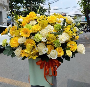 Hoa đẹp rẻ freeship ở Hẻm 204 Cao Xuân Dục, Quận 8