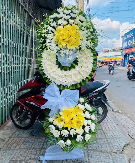 Hoa Tang Lễ - V1121