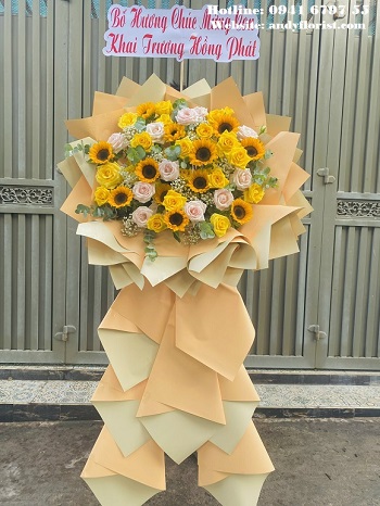 ADF1187 - Kệ Hoa Màu Vàng