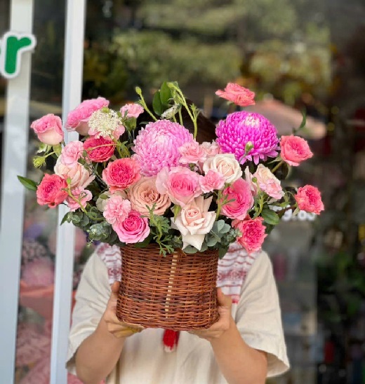 Giản Dị Và Đặc Biệt