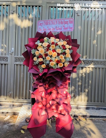ADF3736 - Kệ Hoa Màu Đỏ