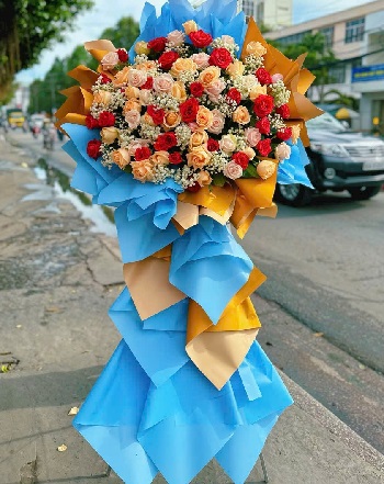 Miễn phí giao hoa tươi giá rẻ Hẻm 105 Cao Thắng, Phú Nhuận