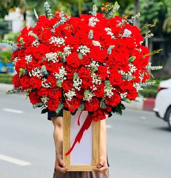 Dịch vụ giao hoa uy tín Hẻm 154/4/27 Nguyễn Phúc Chu, Tân Bình